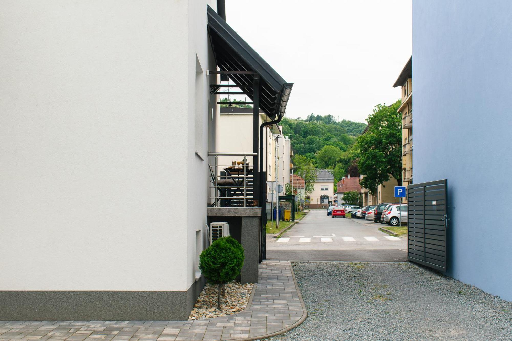 Goodlife Studio Apartment Пожега Экстерьер фото